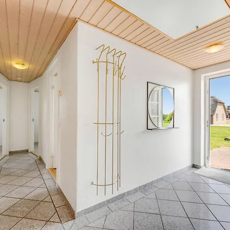 Holiday home 18-person Pool House With Indoor Hot Tub, Water Slide And Outdoor Hot Tub *