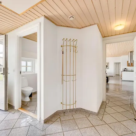 Feriehus 18-person Pool House With Indoor Hot Tub, Water Slide And Outdoor Hot Tub Ulfborg